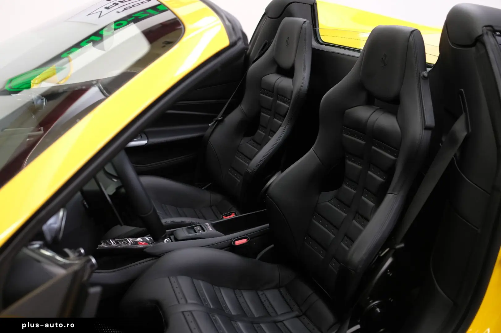 F8 Spider CARBON LIFT PASS.DISPL RACINGSEATS JBL