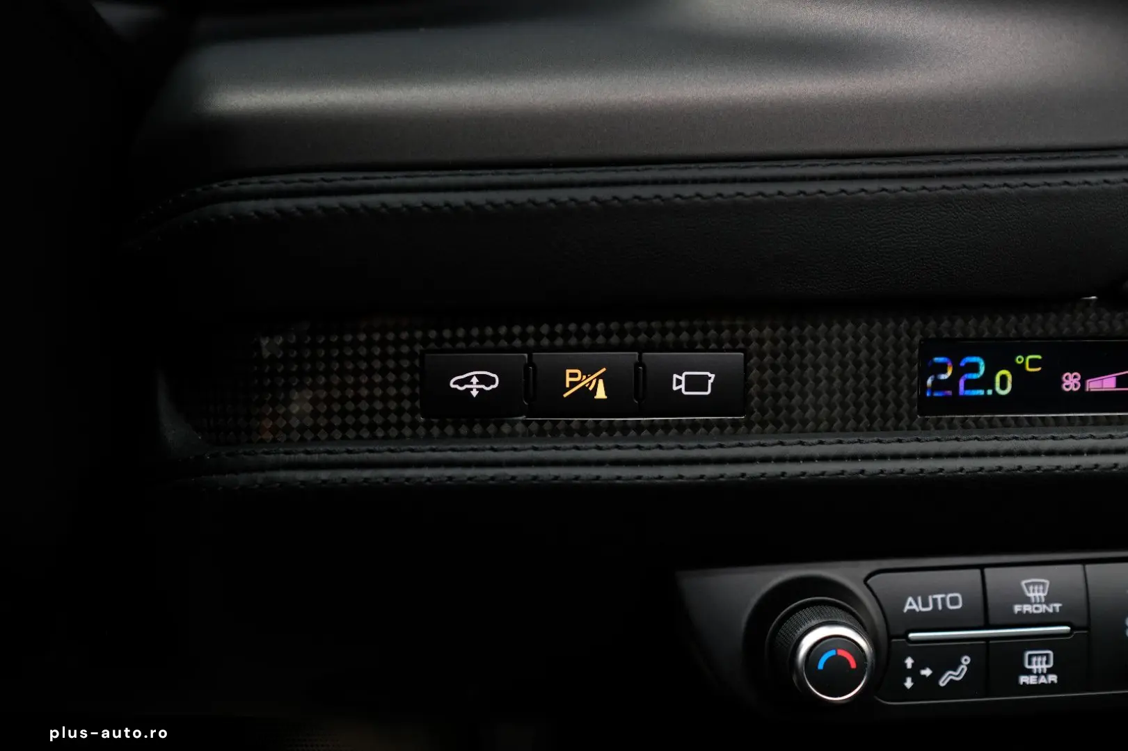 F8 Spider CARBON LIFT PASS.DISPL RACINGSEATS JBL