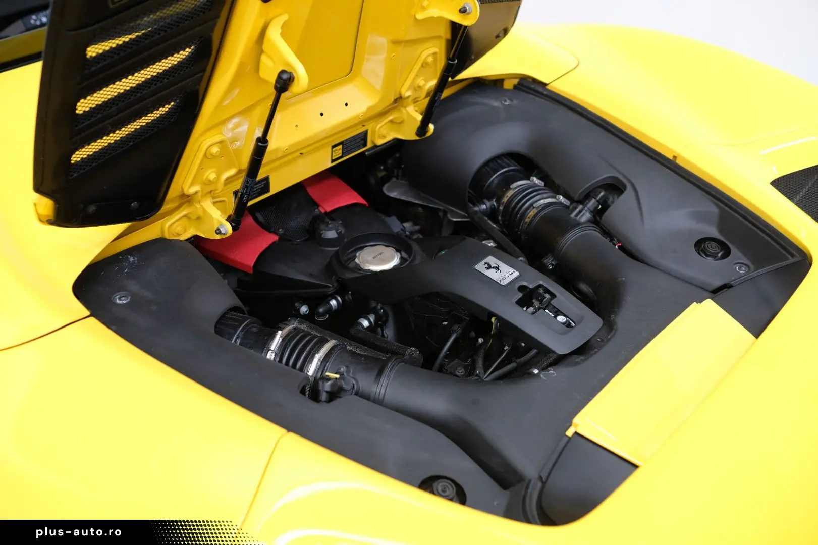 F8 Spider CARBON LIFT PASS.DISPL RACINGSEATS JBL