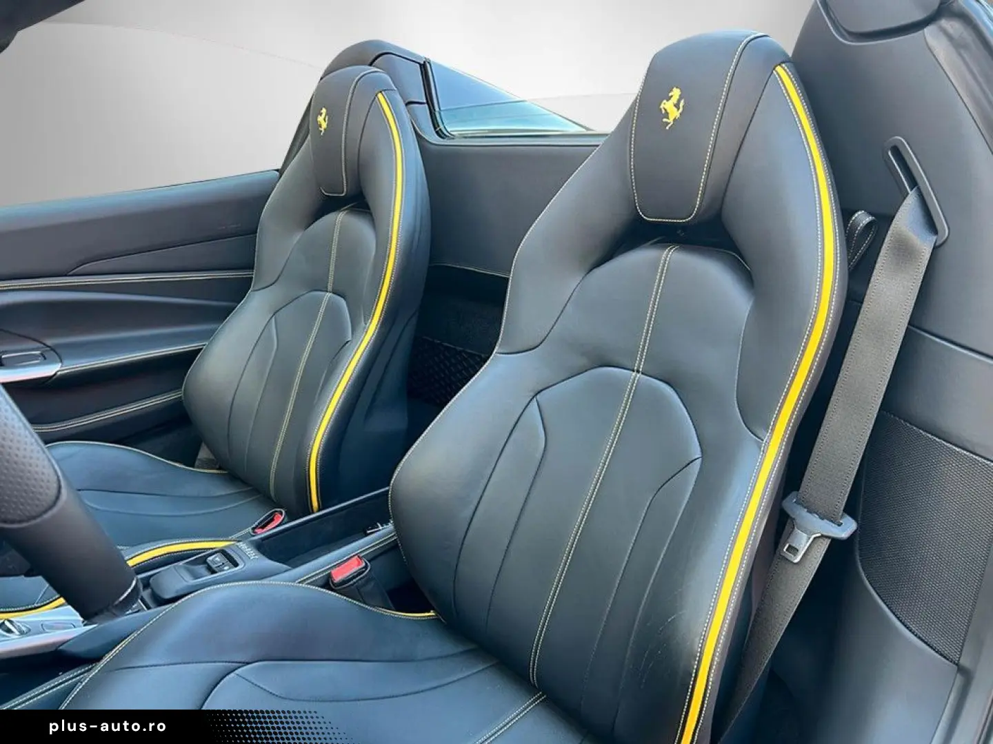 F8 Spider   Lift   LED   Carbon