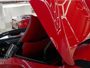 F8 Spider DCT Lift Carbon 360  AFS Garantie 2J.