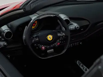 F8 Spider DCT Lift Carbon 360  AFS Garantie 2J.