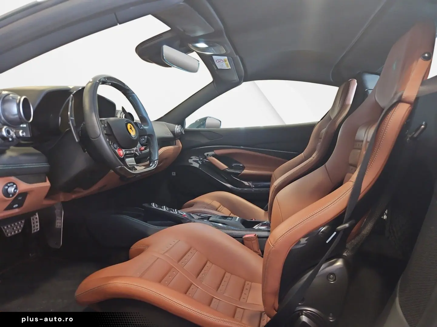 F8 Spider LIFT ADAS JBL DAYTONA RACING SEATS