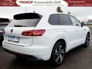 Touareg V6 R-Line 4M Assist  Matrix Innovision