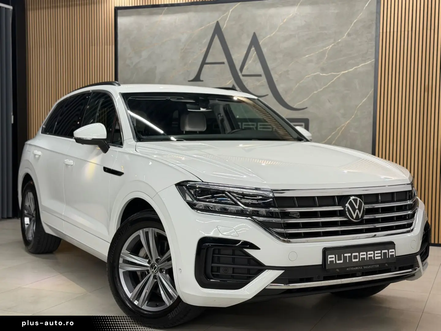 Touareg 3.0 TDI R-Line 4x4 AHK XENON-LED LUFT