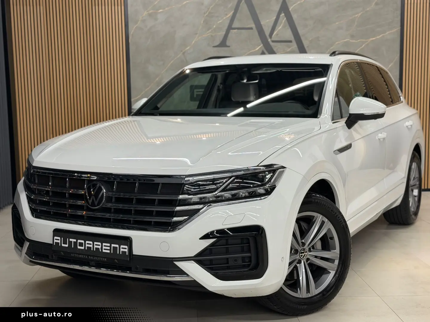 Touareg 3.0 TDI R-Line 4x4 AHK XENON-LED LUFT