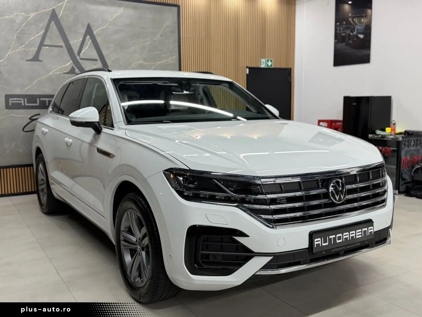 Touareg 3.0 TDI R-Line 4x4 AHK XENON-LED LUFT