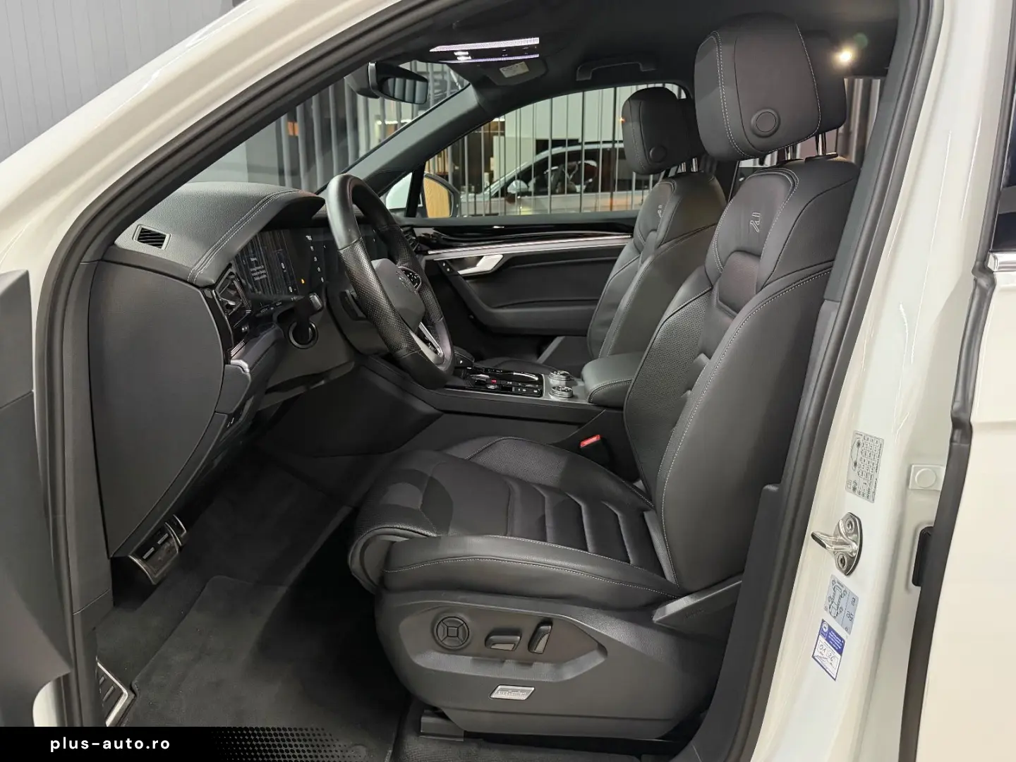 Touareg 3.0 TDI R-Line 4x4 AHK XENON-LED LUFT