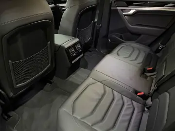 Touareg 3.0 TDI R-Line 4x4 AHK XENON-LED LUFT