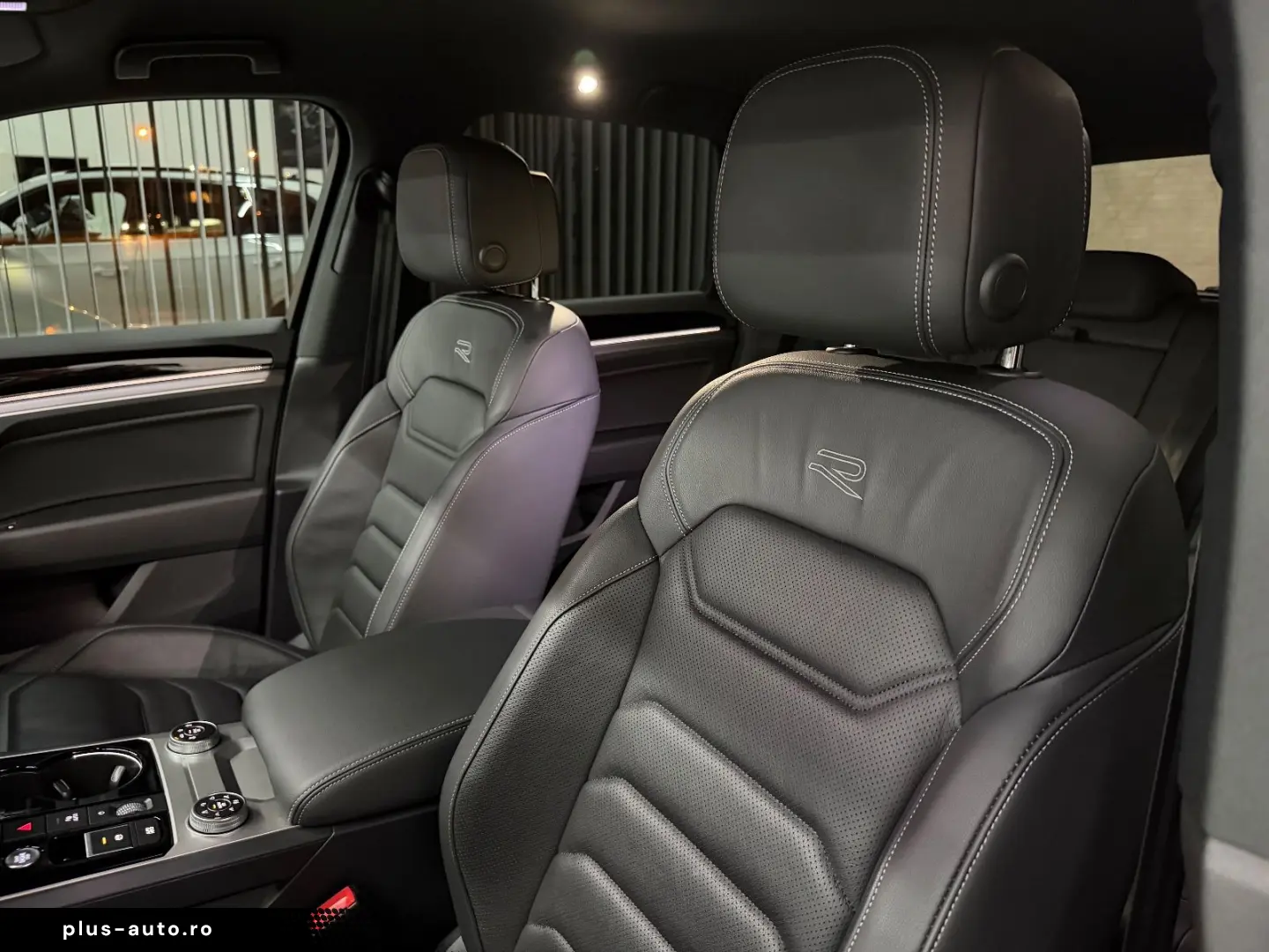 Touareg 3.0 TDI R-Line 4x4 AHK XENON-LED LUFT