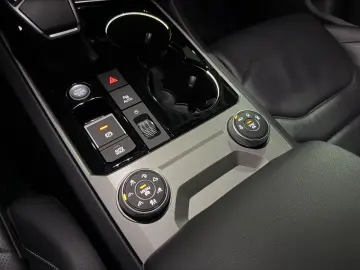 Touareg 3.0 TDI R-Line 4x4 AHK XENON-LED LUFT