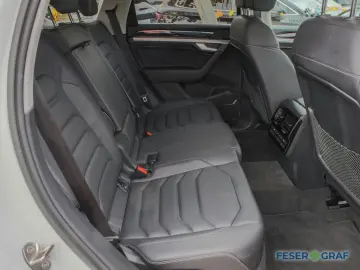 Touareg 3.0 TDI 4M R-Line Ext. AHK Luftf. RüKa