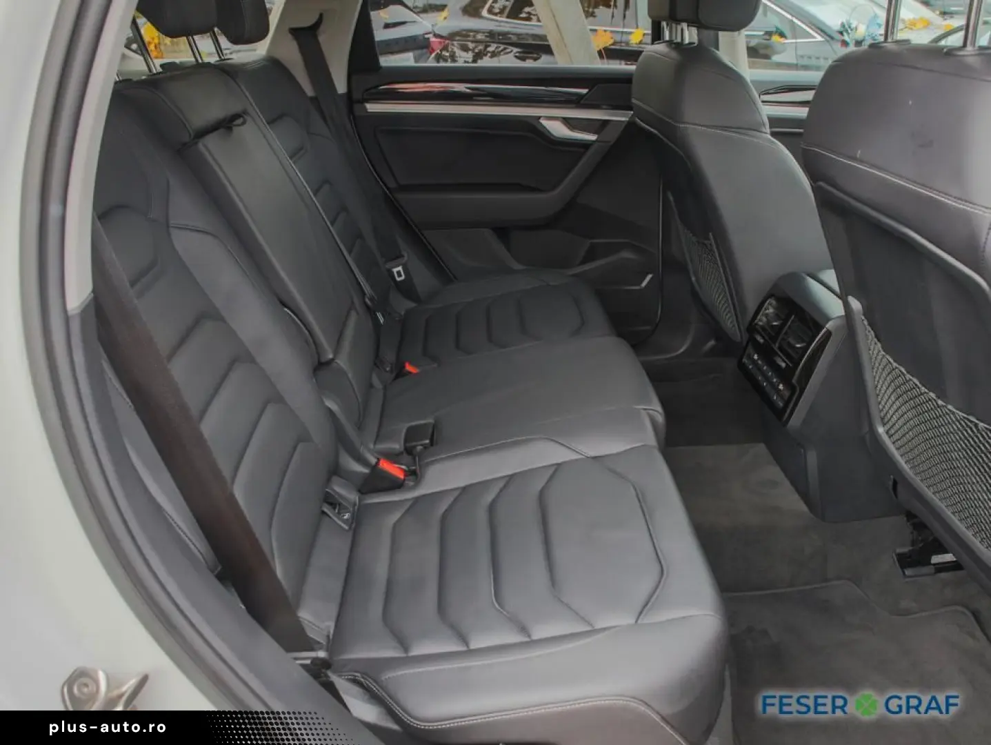 Touareg 3.0 TDI 4M R-Line Ext. AHK Luftf. RüKa