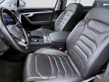 Touareg 3.0 TDI DSG 4M ELEGANCE AHK KAMERA NAVI