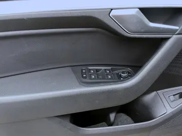 Touareg 3.0 TDI DSG 4M ELEGANCE AHK KAMERA NAVI