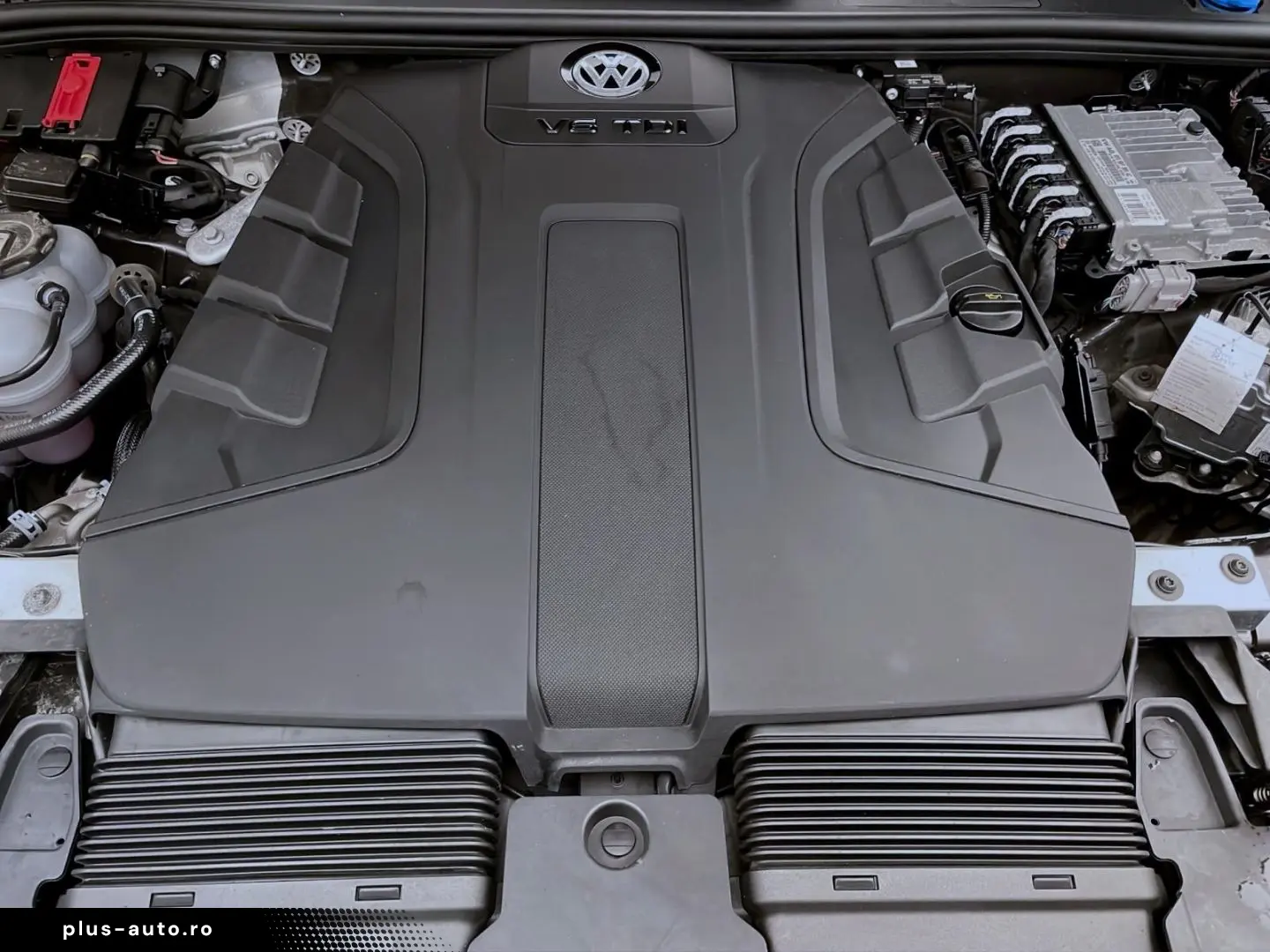 Touareg 3.0 TDI DSG 4M ELEGANCE AHK KAMERA NAVI