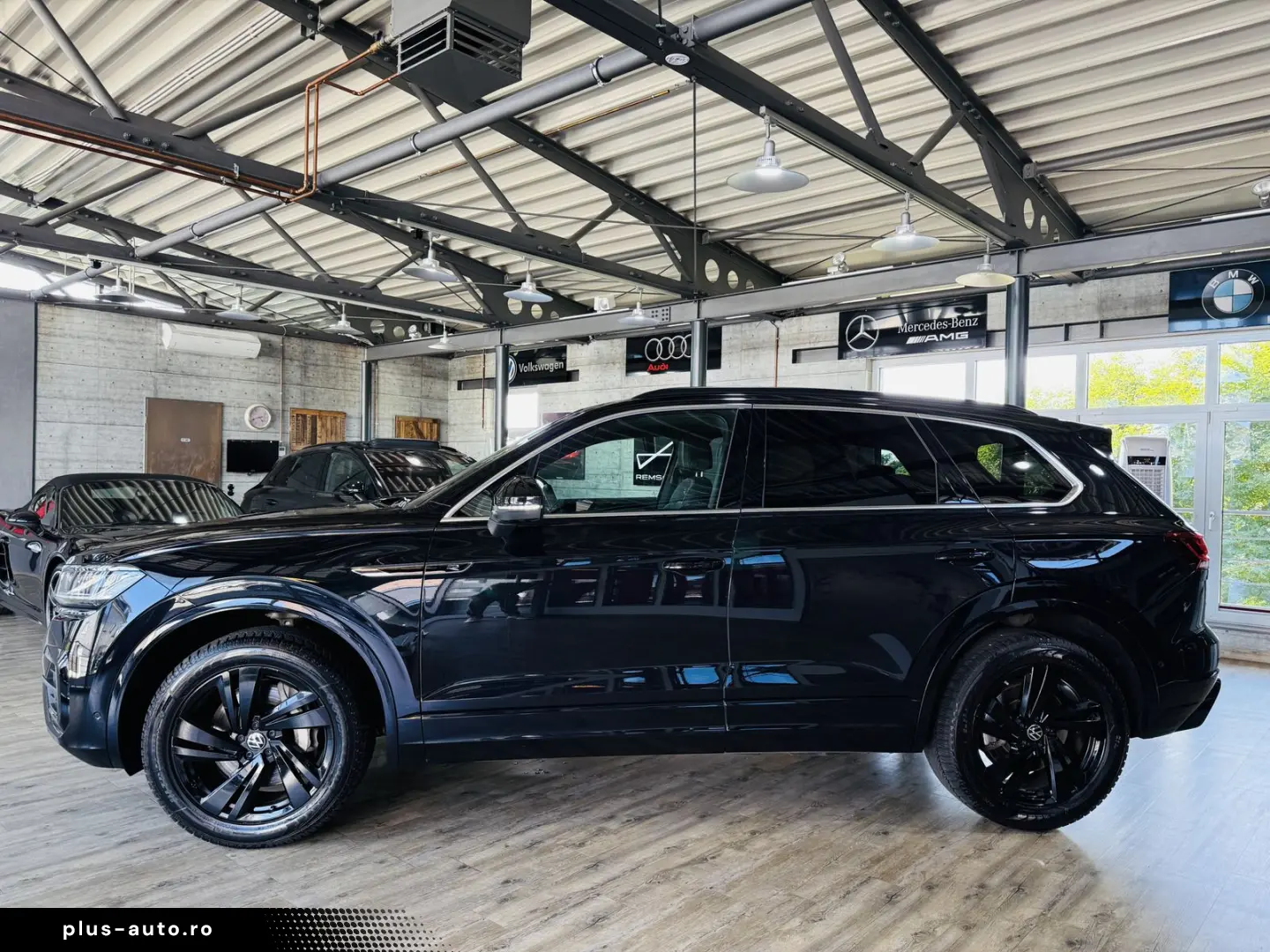 Touareg R-Line 4Motion AHK LED DYNAUDIO HUD