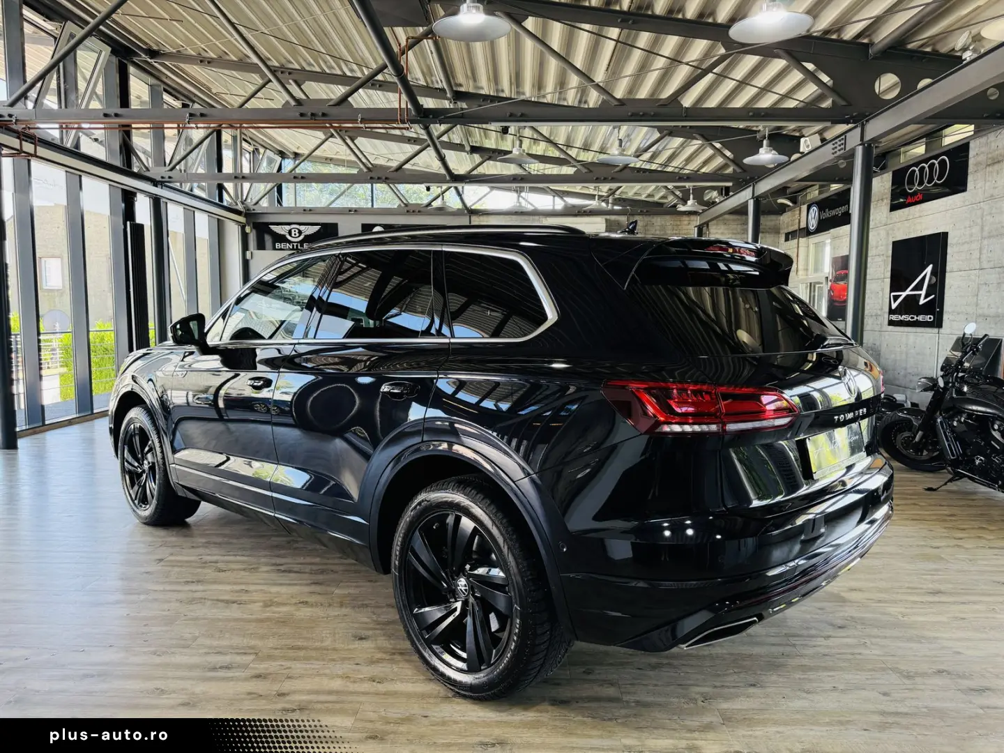 Touareg R-Line 4Motion AHK LED DYNAUDIO HUD