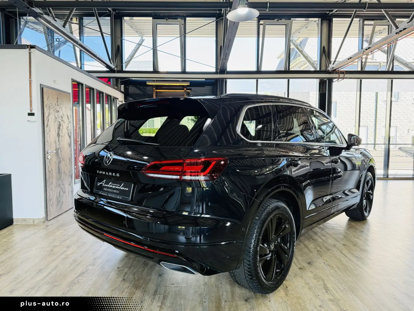 Touareg R-Line 4Motion AHK LED DYNAUDIO HUD