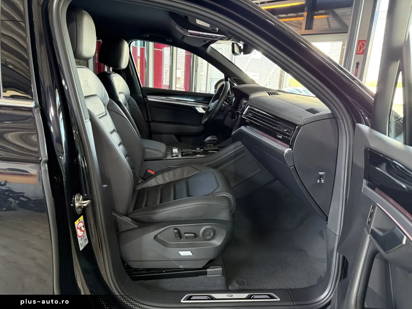 Touareg R-Line 4Motion AHK LED DYNAUDIO HUD