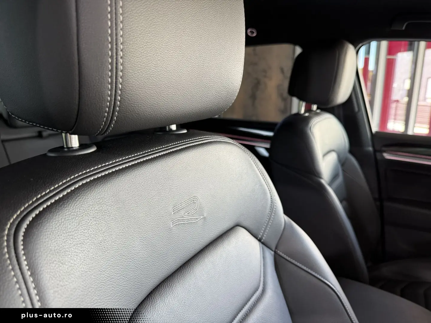 Touareg R-Line 4Motion AHK LED DYNAUDIO HUD