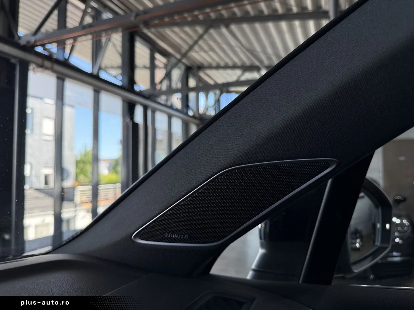 Touareg R-Line 4Motion AHK LED DYNAUDIO HUD