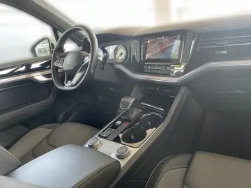 Touareg R-Line 4M  Navi Leder Pano Luft Kamera