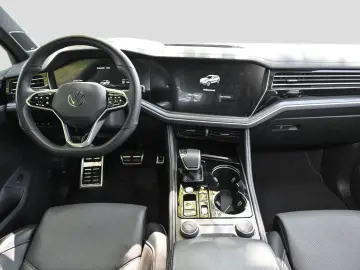 Touareg 3.0 TDI 4 Motion tiptronic R-Line eUPE 1