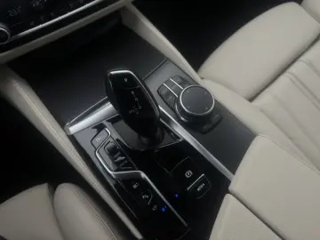 545e xDr. M-Sport Head-Up Harman-Kardon ACC 360