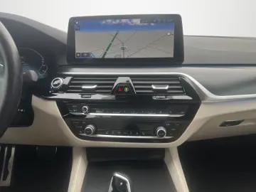 545e xDr. M-Sport Head-Up Harman-Kardon ACC 360