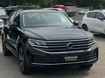 Touareg 3.0 TDI 210 kW 4M Elegance StHz AHK KAM