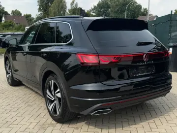 Touareg 3.0 TDI 210 kW 4M Elegance StHz AHK KAM