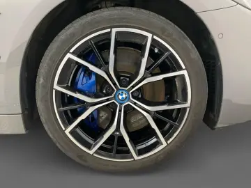 545e xDrive M Sport Innovation 360  H K Massage