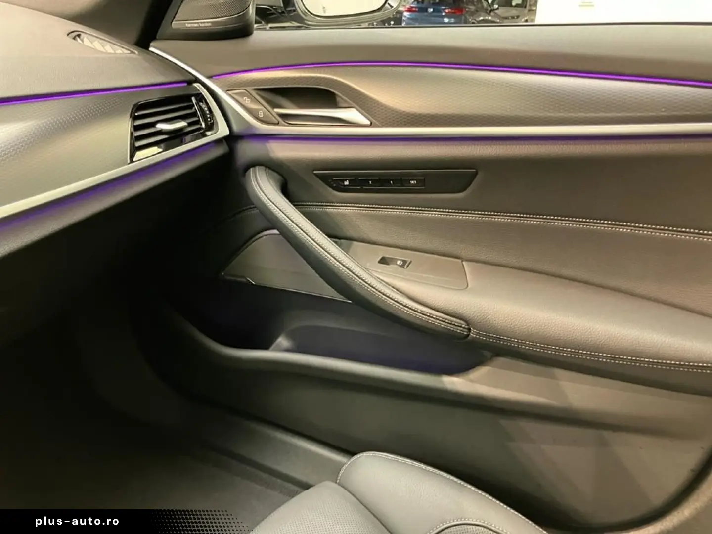 545e xDrive M Sport Innovation 360  H K Massage