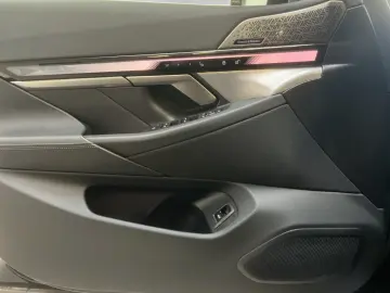 550e xDrive M Sport Bowers&Wilkins Autobahnass.