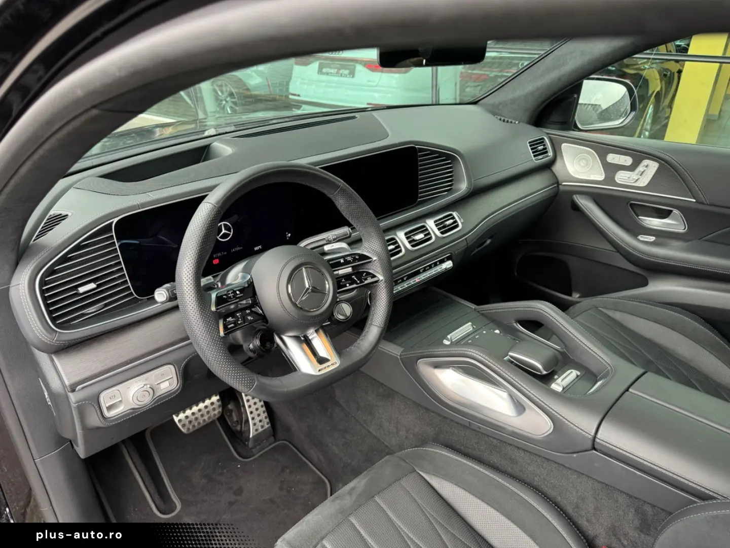 GLE 53 4MATIC  Coupe Head Up AHK Pano Night 360