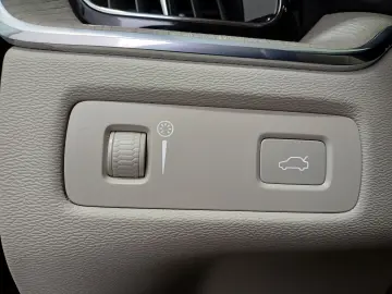 Volvo XC60 B5 AWD Inscription