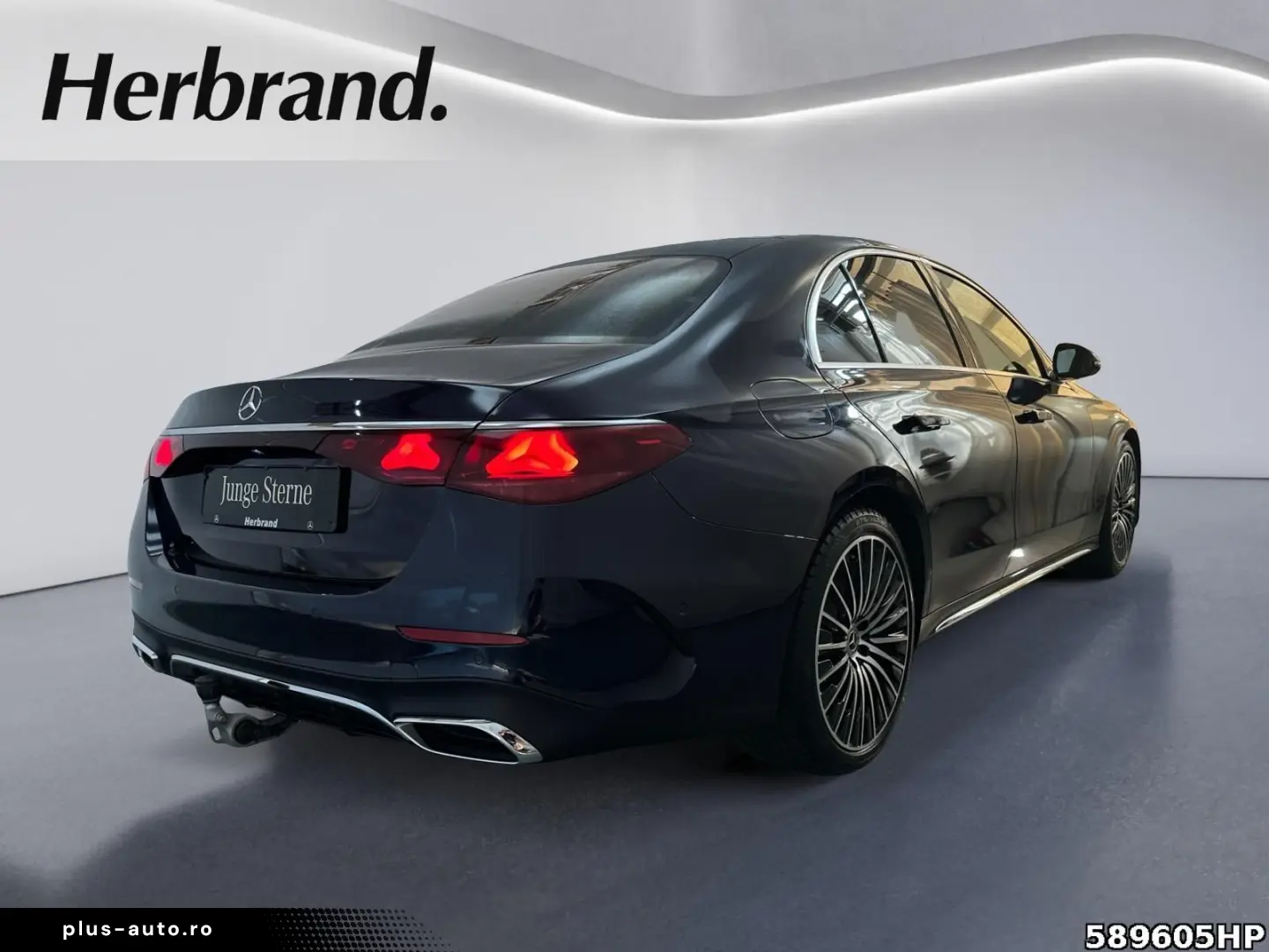 E 220 d AMG  AHK Digital Light DISTRONIC 360