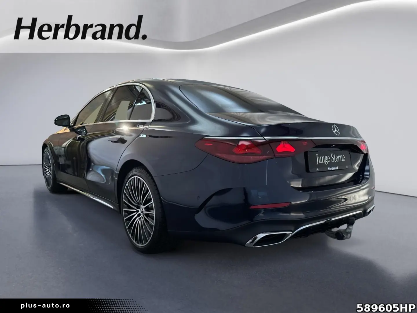 E 220 d AMG  AHK Digital Light DISTRONIC 360