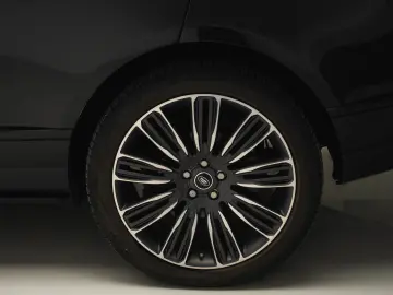 Range Rover Autobiography