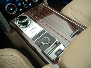 Range Rover Autobiography