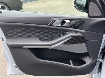 X5 M Competition PanoSD Massage NP 180