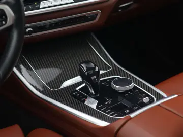 X5 M 50i Utilitaire  Individual  Attelage  Harma