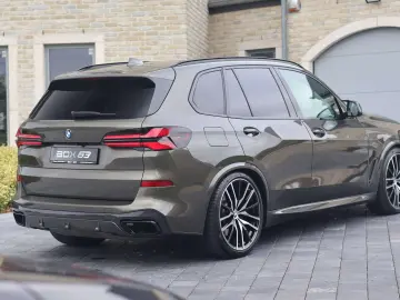 X5 M 50i Utilitaire  Individual  Attelage  Harma