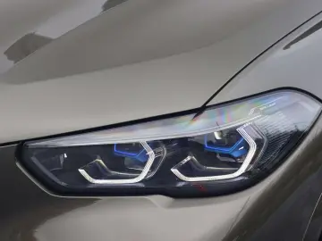 X5 M 50i Utilitaire  Individual  Attelage  Harma