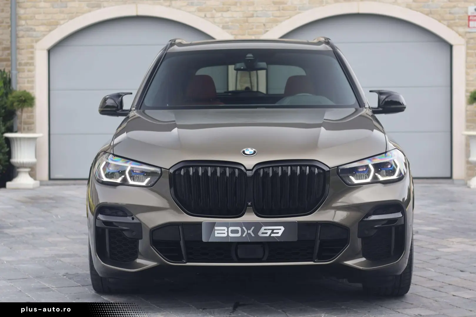 X5 M 50i Utilitaire  Individual  Attelage  Harma