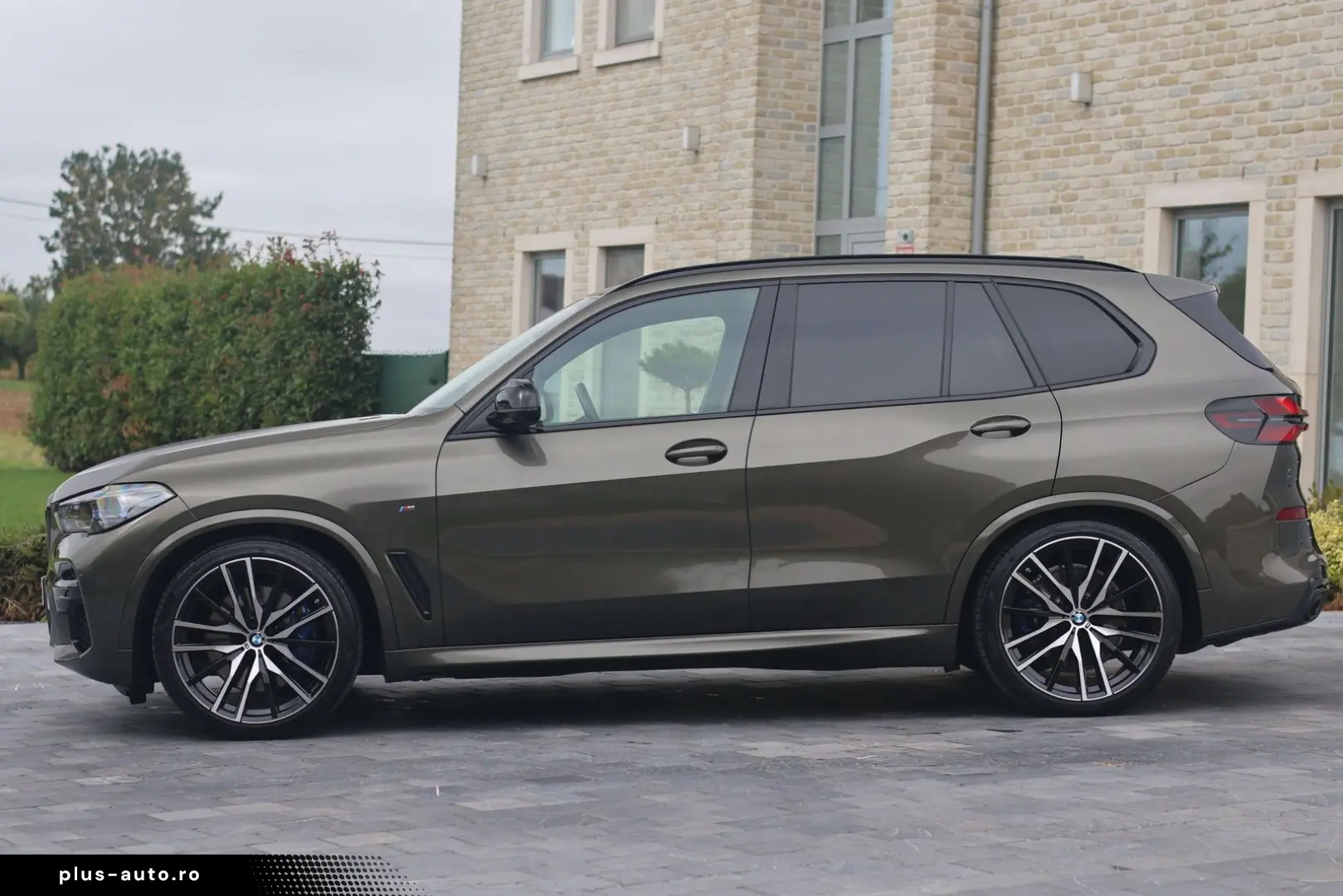 X5 M 50i Utilitaire  Individual  Attelage  Harma