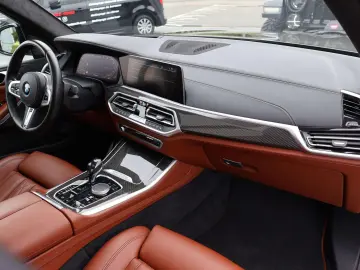 X5 M 50i Utilitaire  Individual  Attelage  Harma