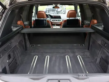 X5 M 50i Utilitaire  Individual  Attelage  Harma