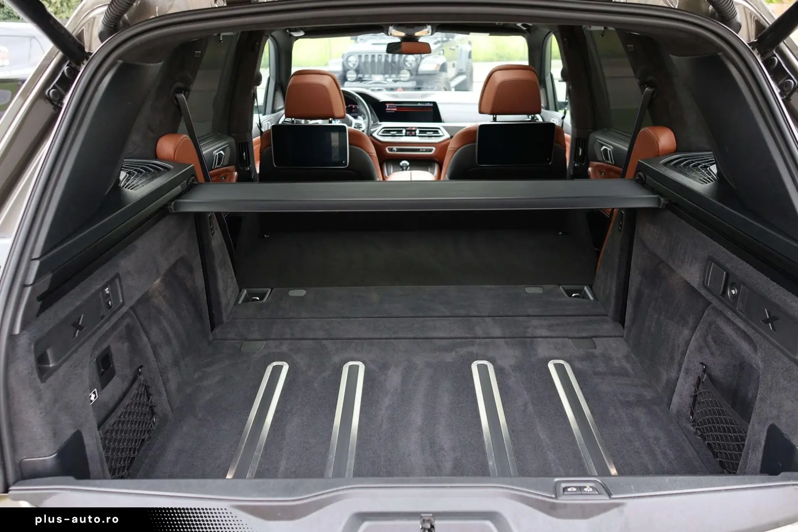 X5 M 50i Utilitaire  Individual  Attelage  Harma